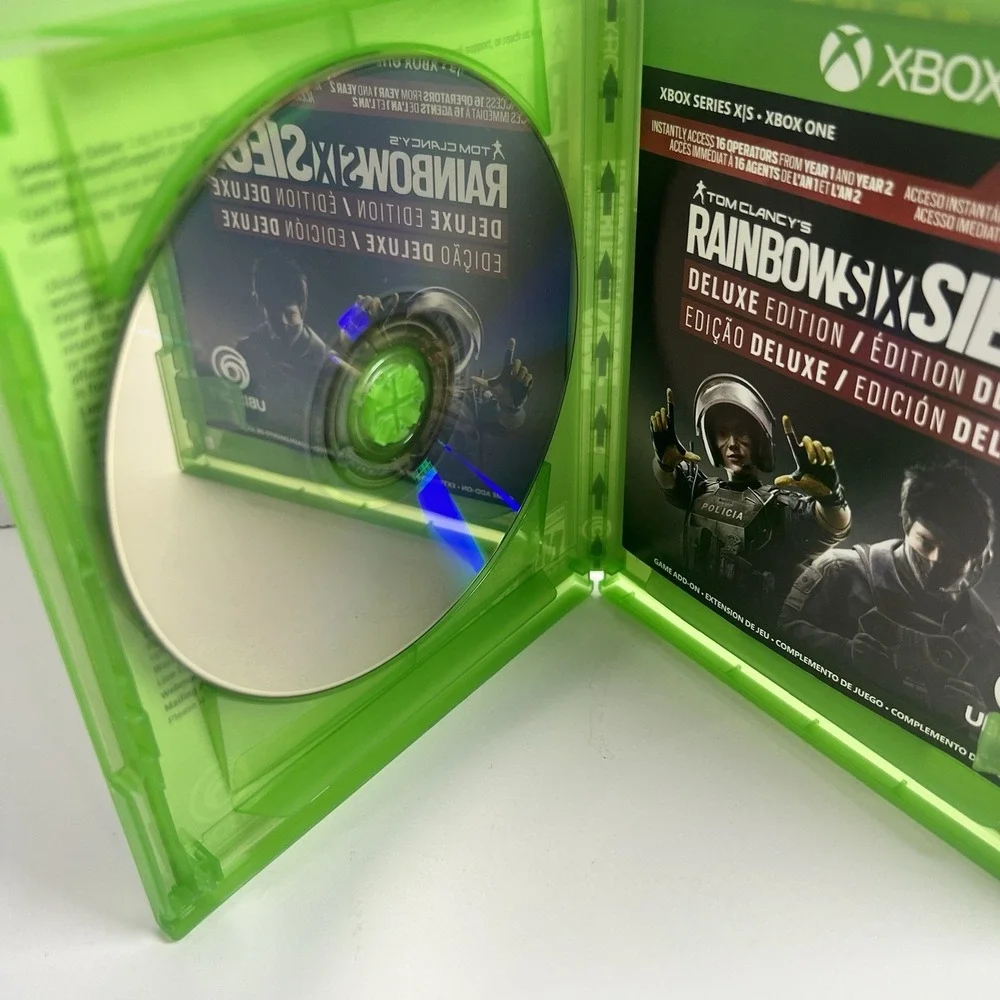 Rainbow Six Siege [Deluxe Edition] (Microsoft Xbox Series X, 2021)